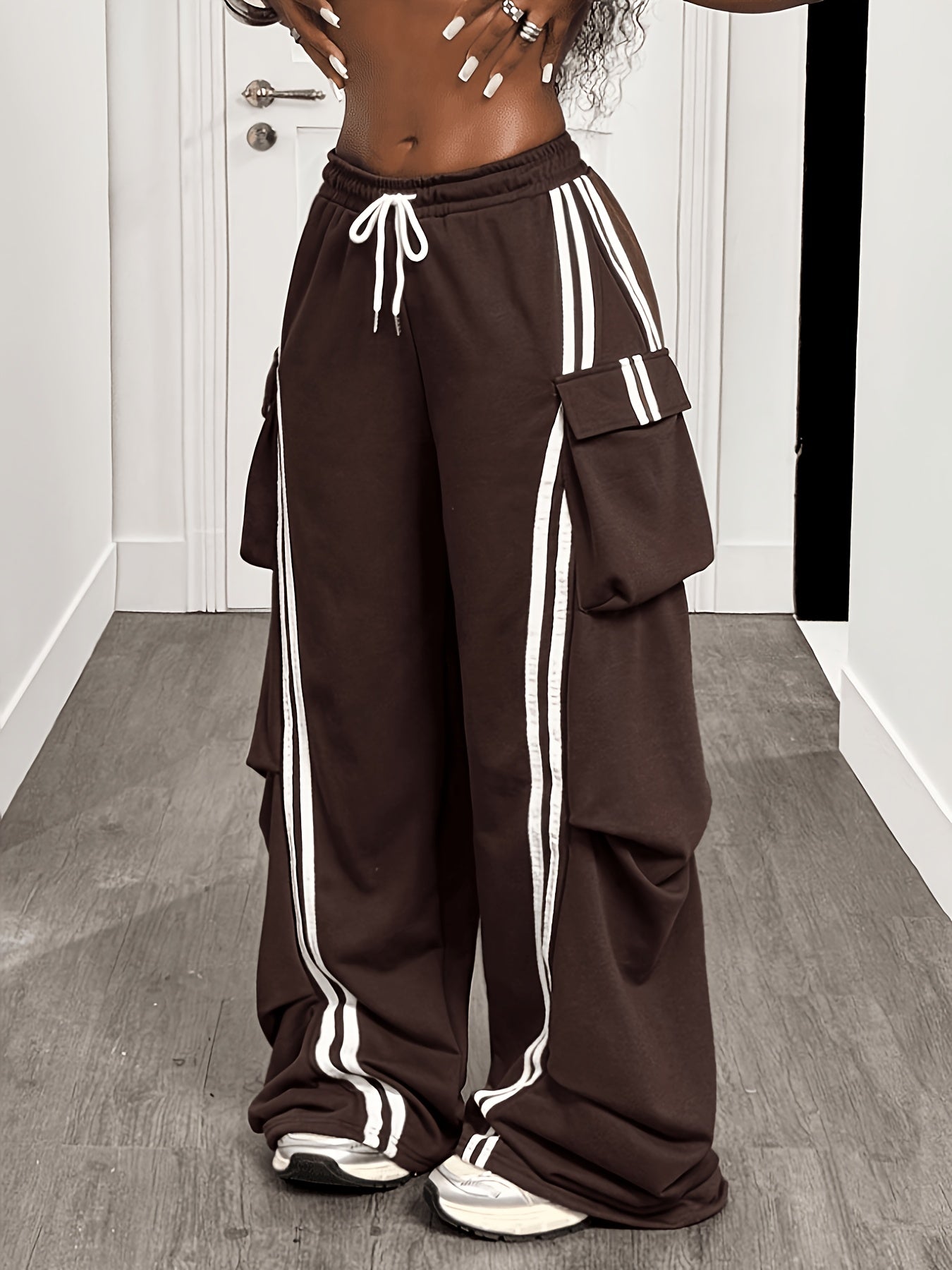 2026 Vintage Side Stripe Cargo Wide Leg Pants with Drawstring Waist, Loose Straight Street Style Trousers