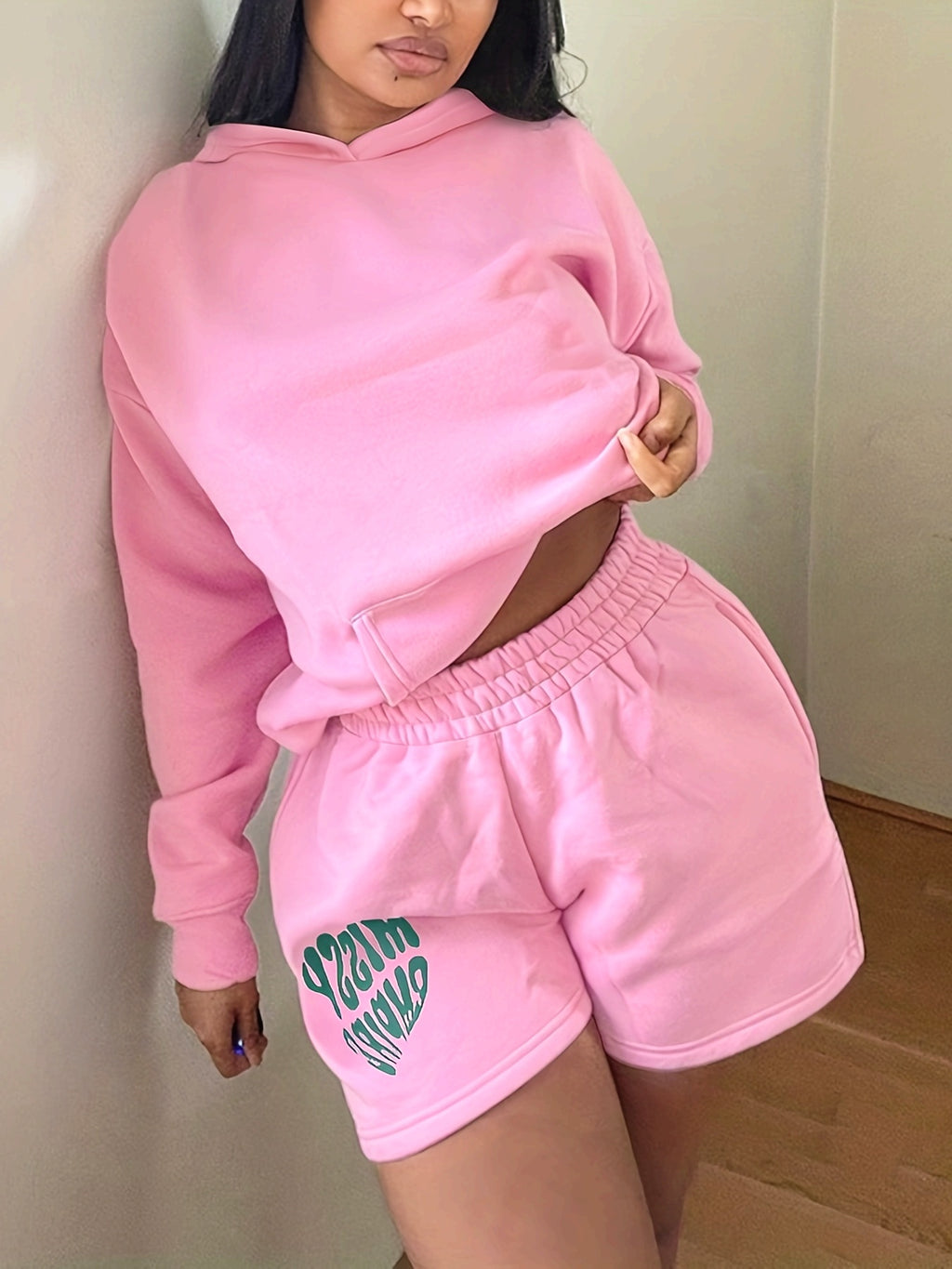 New Autumn European and American Style Women's 2pcs Set: Fashionable Y Printed Long-Sleeve Pullover Hooded Sweatshirt and Shorts