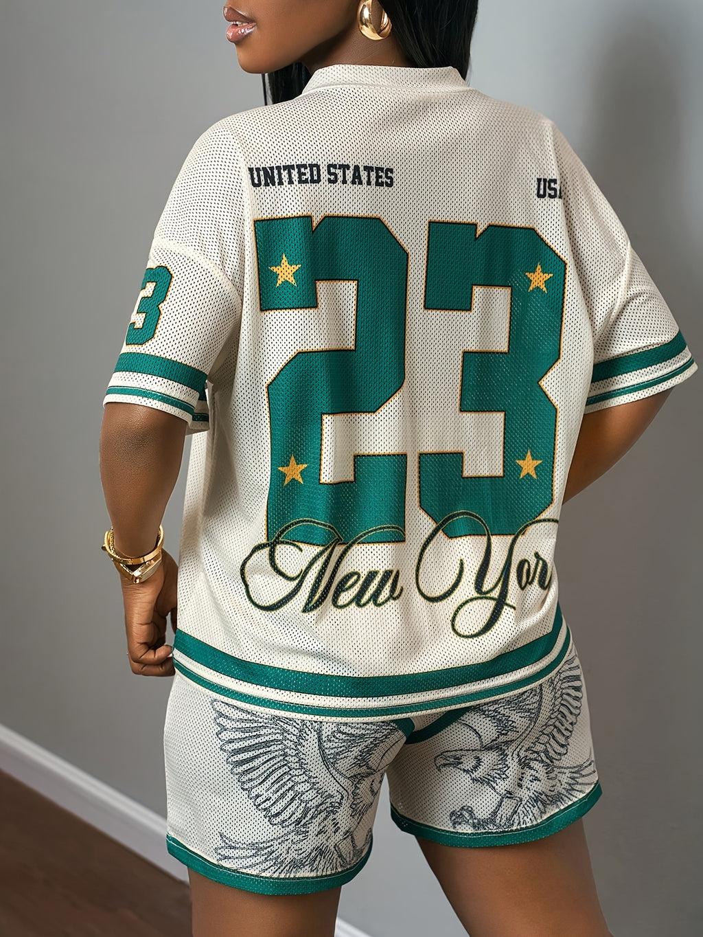 New Spring Summer Casual Street Style V-Neck Off-Shoulder Short Sleeve Loose 23-Letter Eagle Print Pattern Green Striped T-Shirt And Shorts Apricot Mesh Women'S 2pcs Set - A
